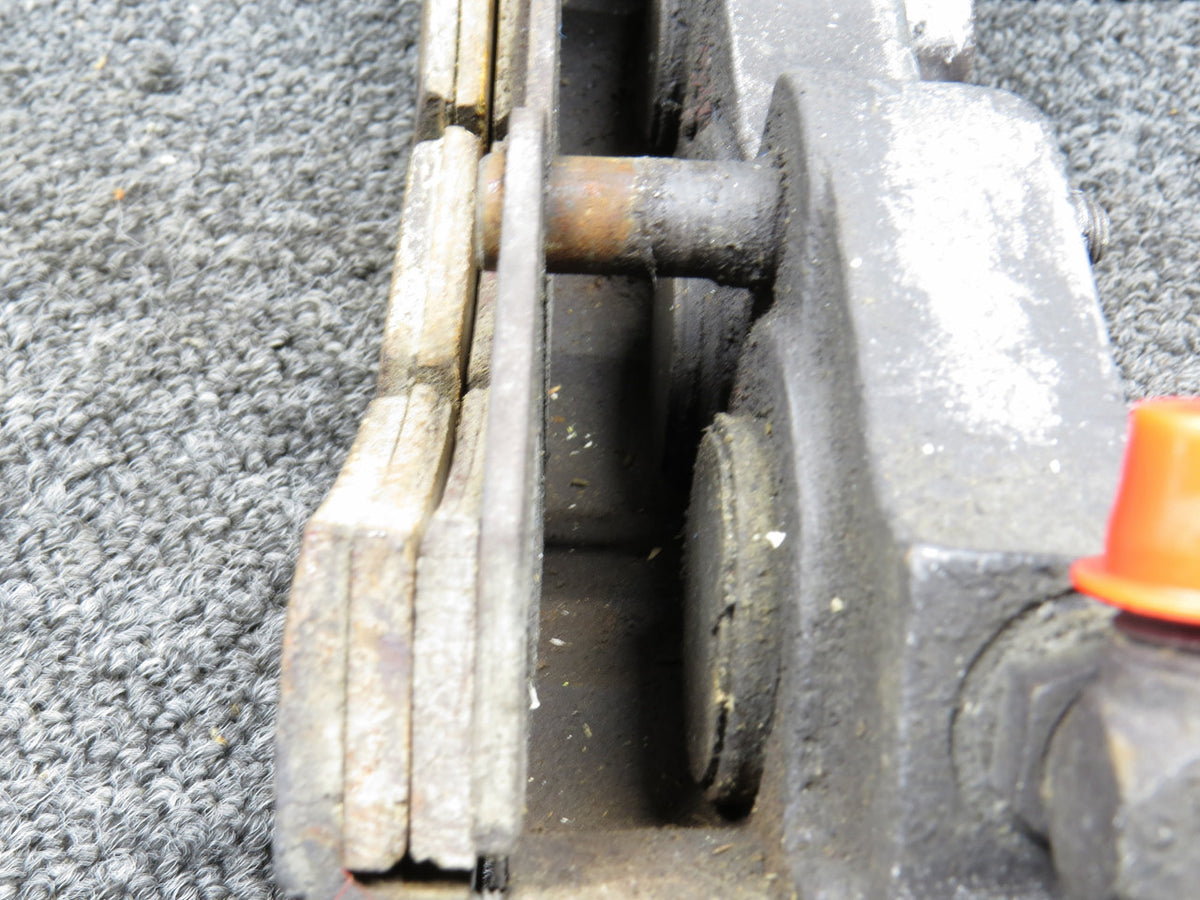 MO050426JB-23AS