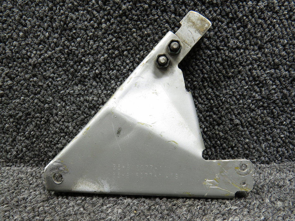 35-815077-11 Beech C55 Main Landing Gear Uplock Bracket Assembly RH