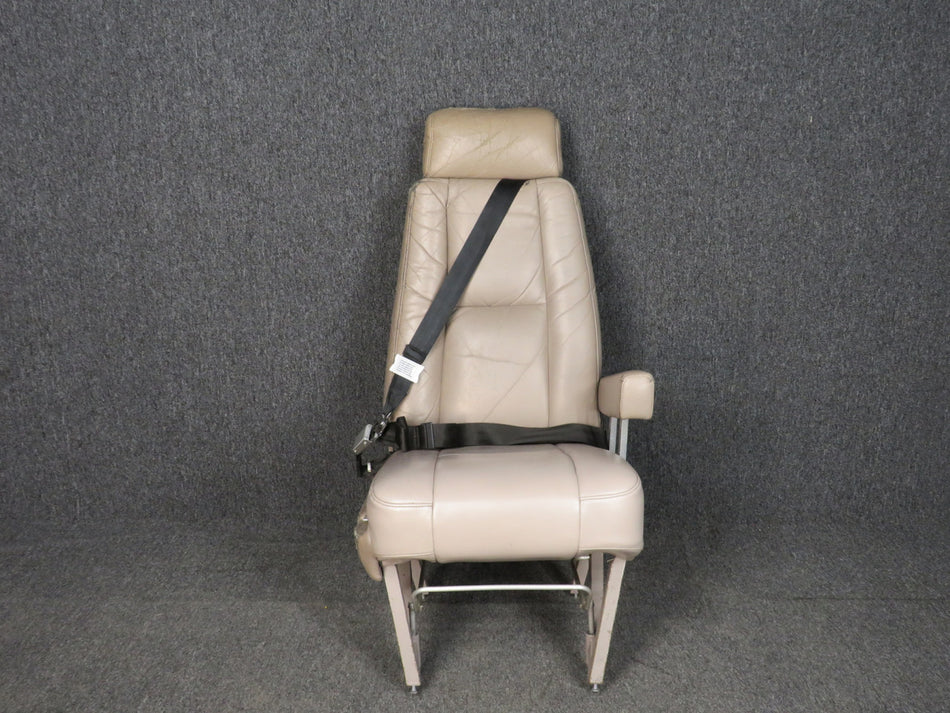 101-530447-2 Beechcraft King Air 200 Front Facing Seat Assembly LH