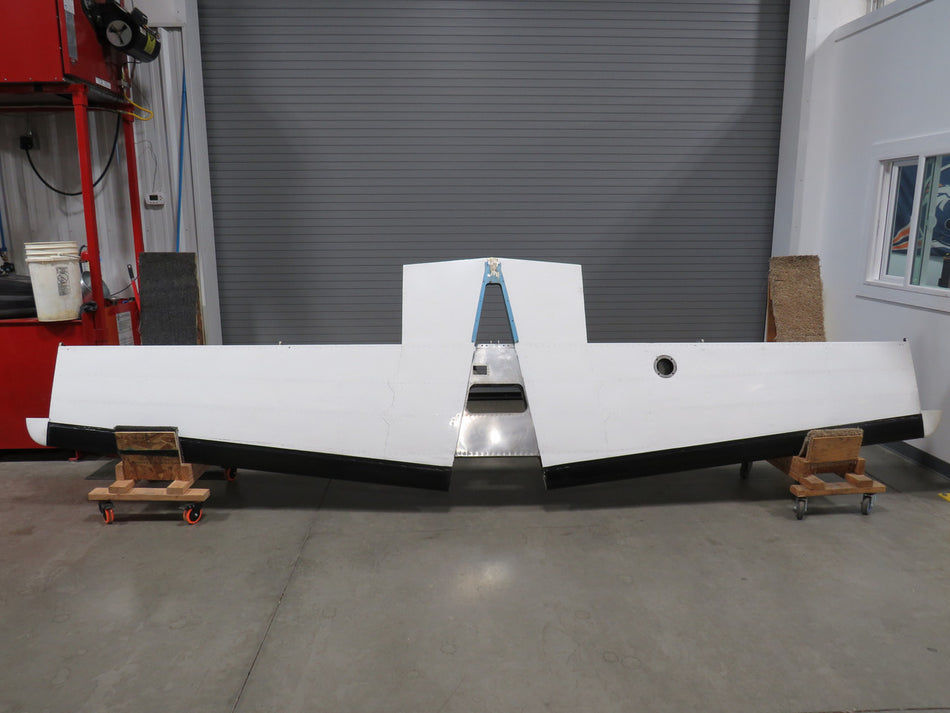 5032000-25 Cessna 421B Horizontal Stabilizer w De-Ice Boot (Hail)