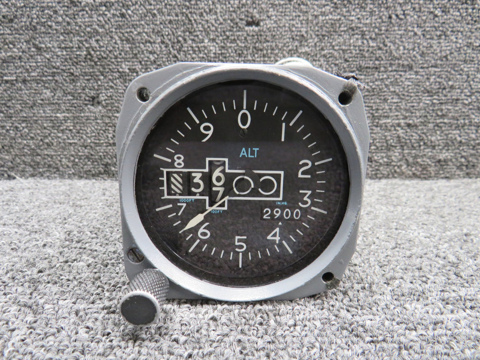 10450-11110 (Alt: C661072-0101EX) Aerosonic Corp Altimeter