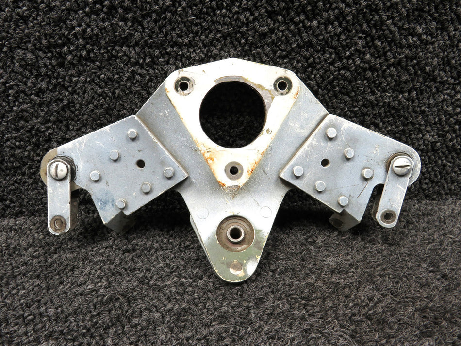 0813017-1 Cessna 340 Rudder Bellcrank Assembly