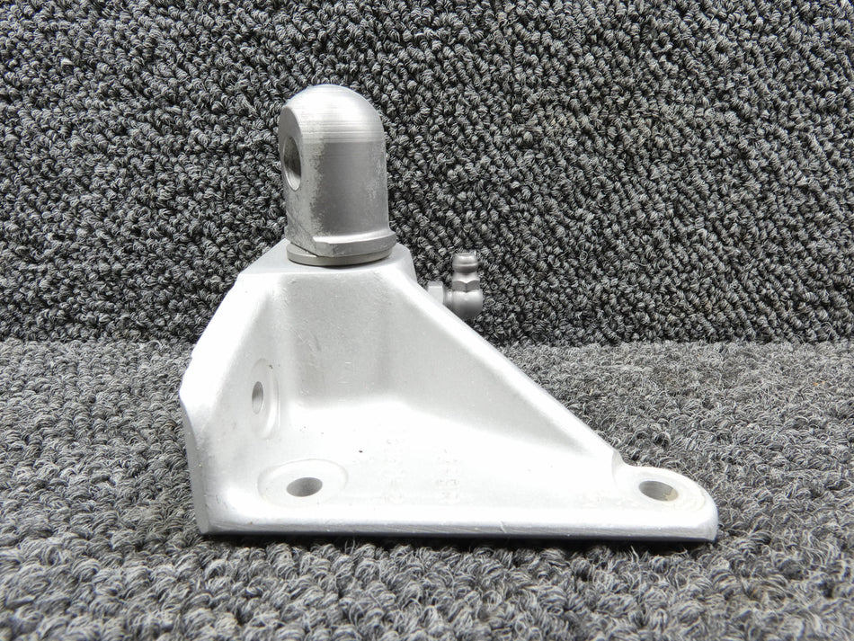 95643-006 Piper PA-34 Main Gear Truss Bracket Assembly