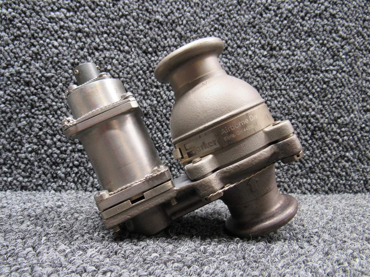 8/21~pipiページ 27441482 (Alt: F10A-5-SCP102-5) Parker De-Icing Bleed Air Valve