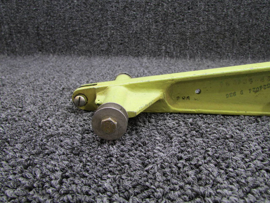 002-524024-21 (Use: 002-524024-51) Beech A36 Elevator Bellcrank Assy