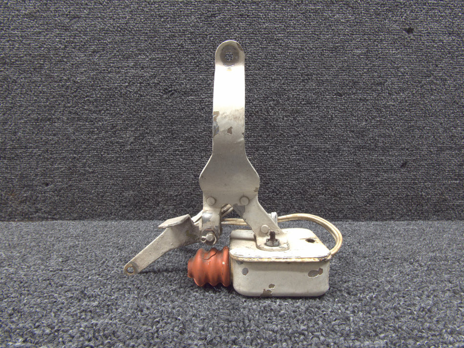 95-361014 Beech 55 Main Landing Gear Safety Switch Assembly