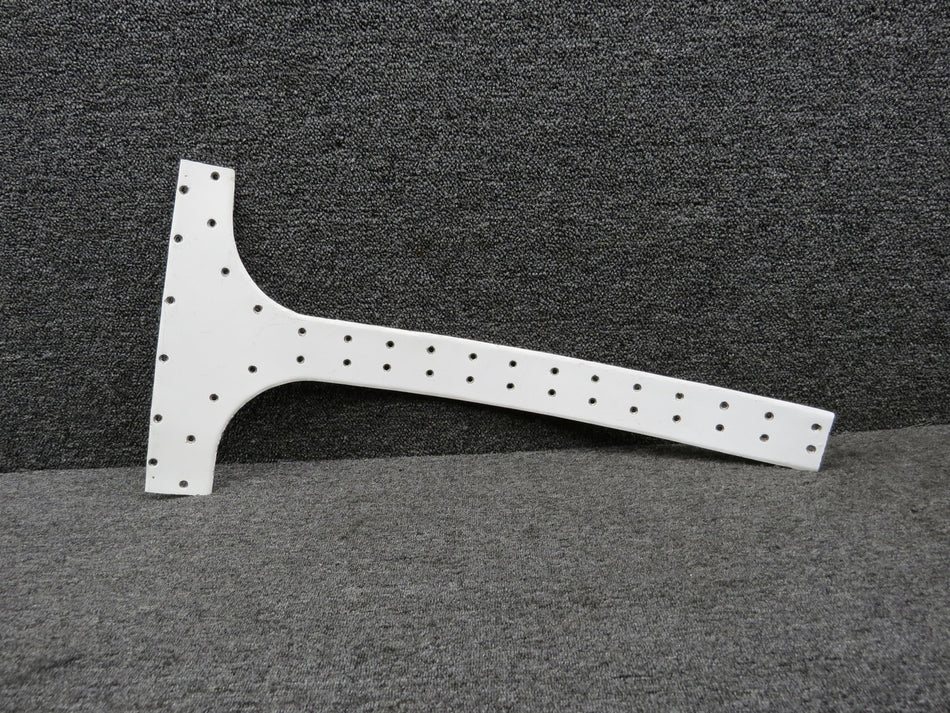 5111602-7 Cessna 421B Cabin Window Center Retainer