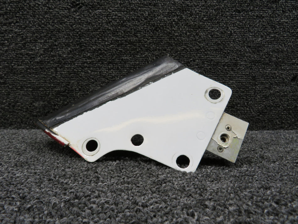 220028-004 Piper Aerostar PA-60-601P Forward Horizontal Fairing RH