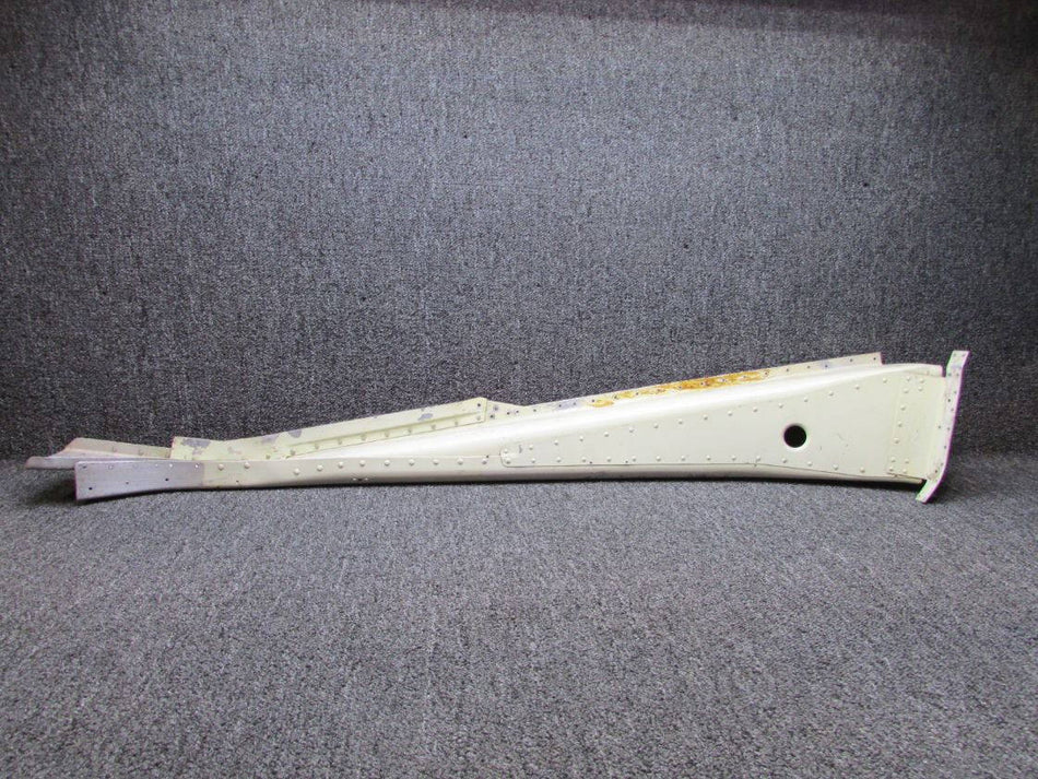 0513007-5, 0513006-110, 0513006-42, 0513006-8 Cessna 172 Doorpost Fuselage LH