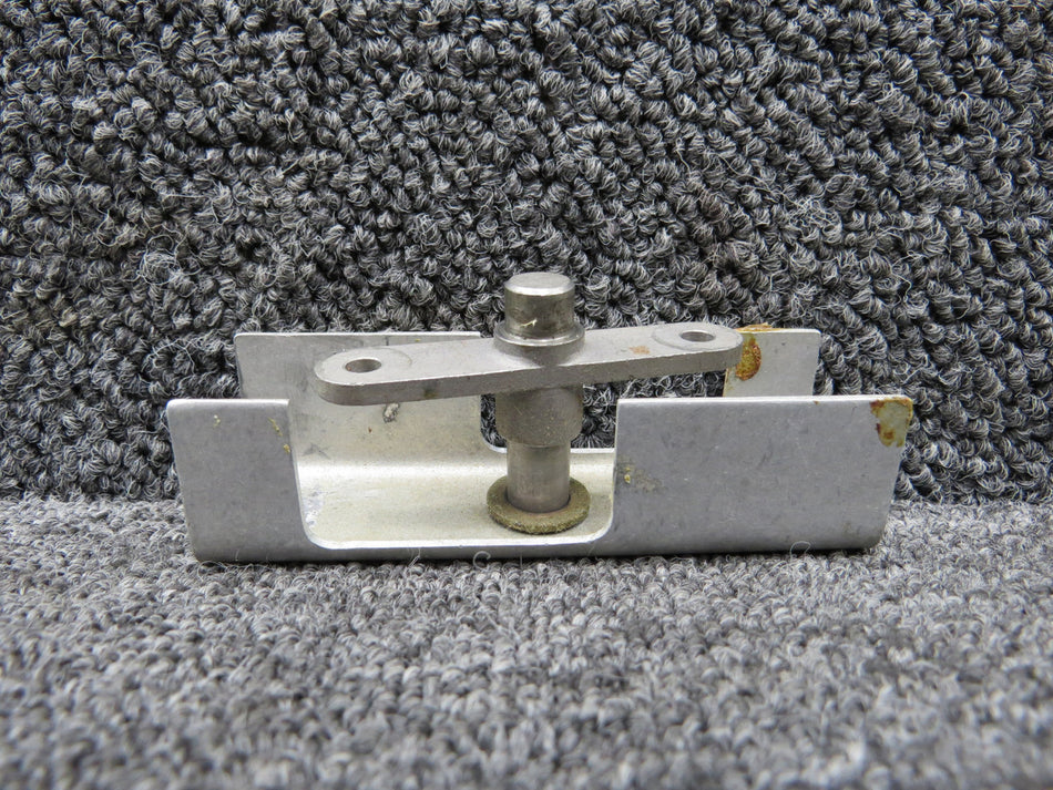 5111550-10, 5111556-1 Cessna 421B Emergency Exit Door Bellcrank and Channel