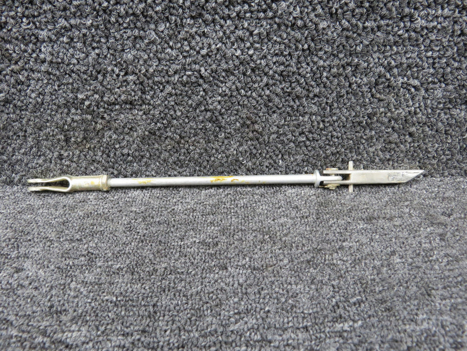 5111550-8, 5111545-6 Cessna 421B Emergency Door Link and Pin