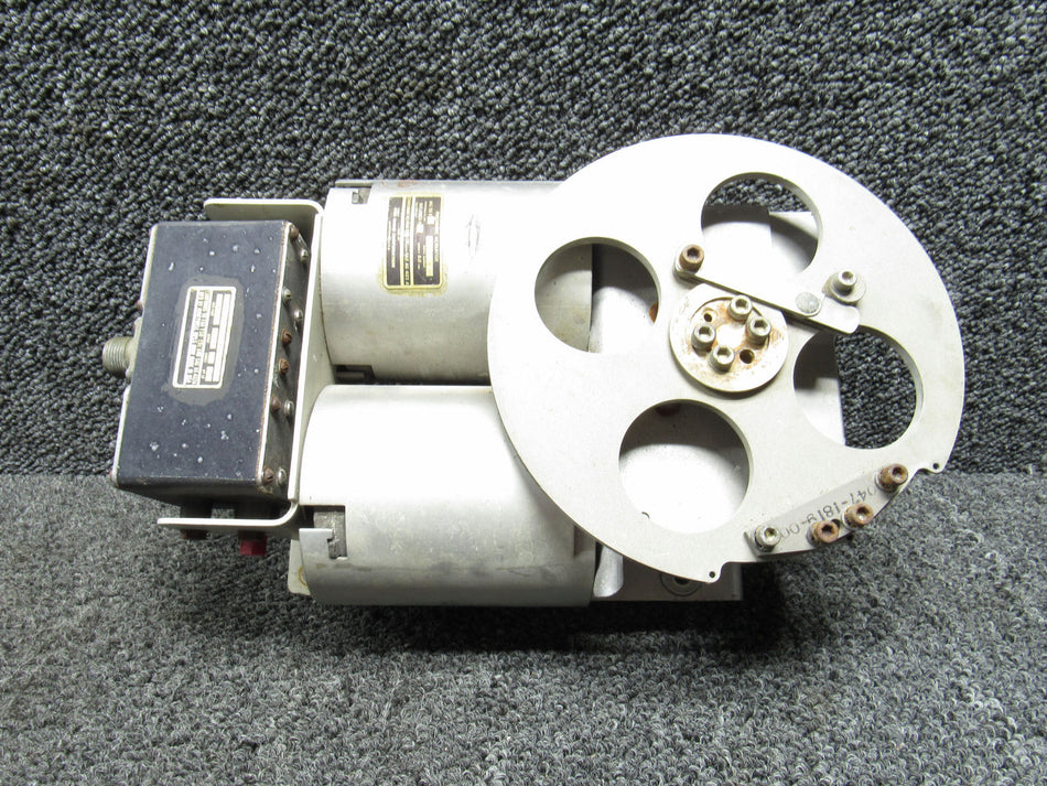 MG1131 (Alt: 065-0003-00) King Radio Pneumatic Actuator Assembly