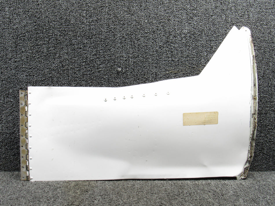 0826002-203 (Use: 0826002-209) Cessna 401 Main Landing Gear Door Otbd RH
