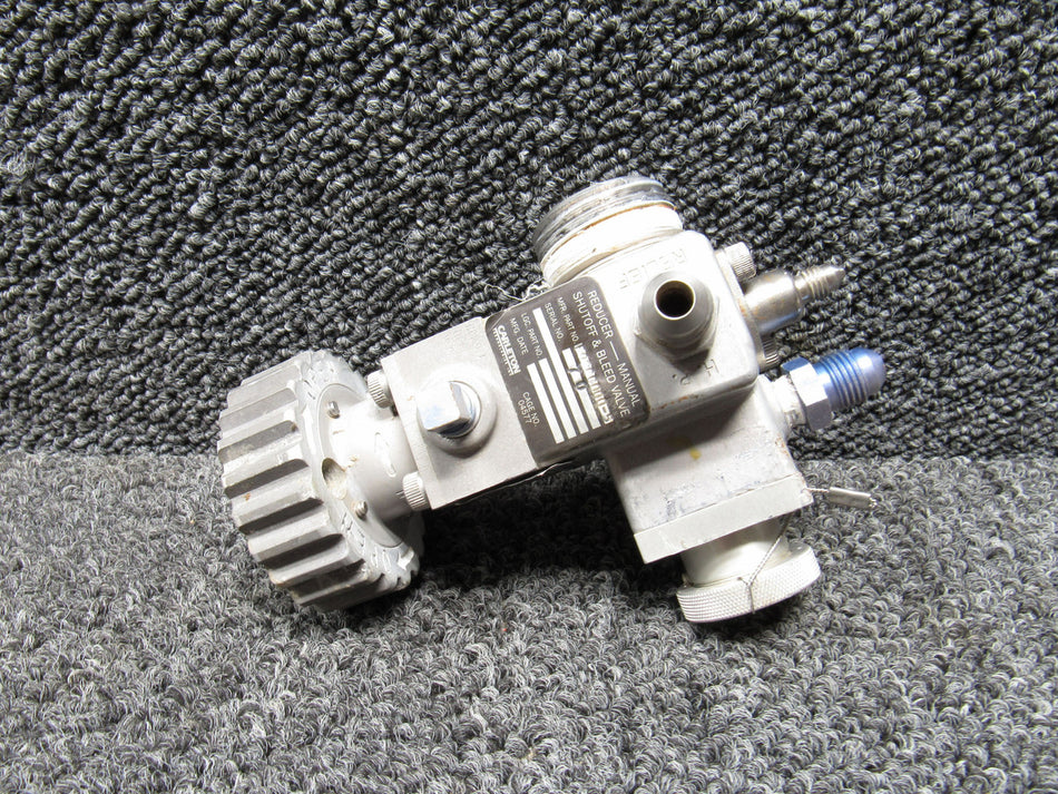 F036C000-5 Carleton Manual Shutoff and Bleed Valve Reducer