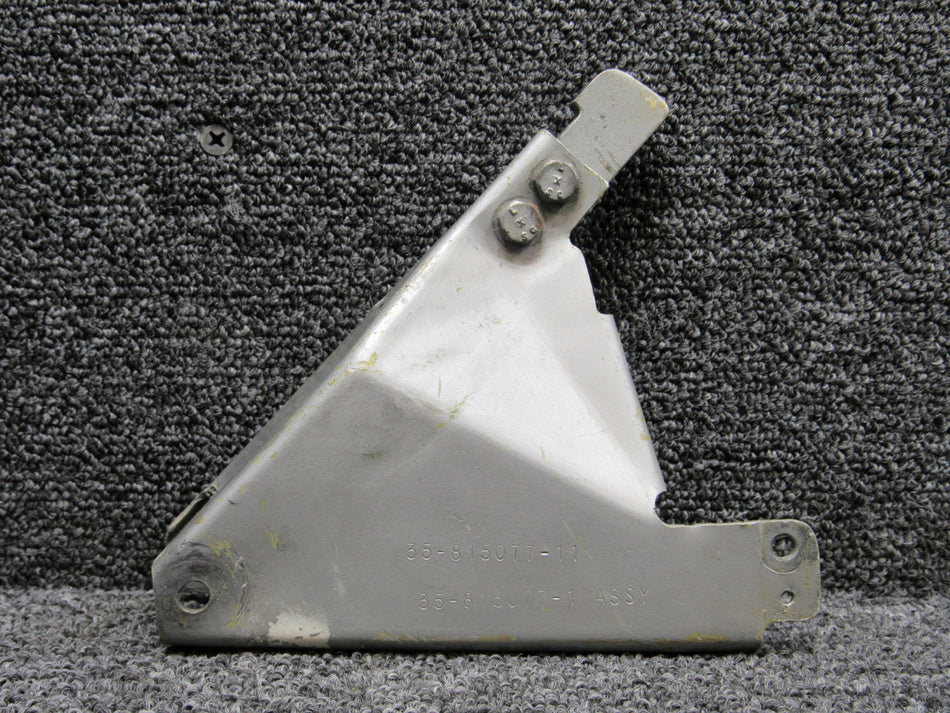 35-815077-1 (35-815077-11) Beechcraft Main Gear Uplock