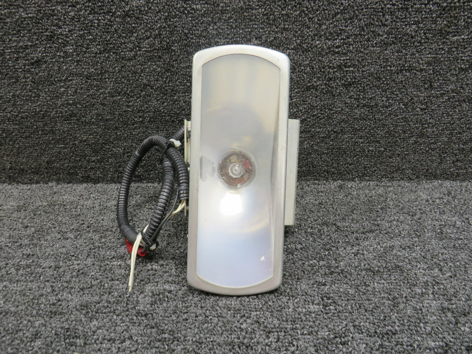 31-4453-2 Grimes Wing Tip Reflector Light RH