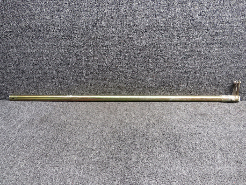 10322-003 (Use: 13022-004) Cirrus SR22 Flap Torque Tube with Fitting RH