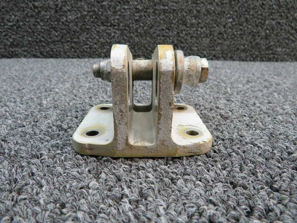 29459-002 / 42041-000 Piper PA-31T Bracket Nose Gear Actuator LH W/ Crank Assy