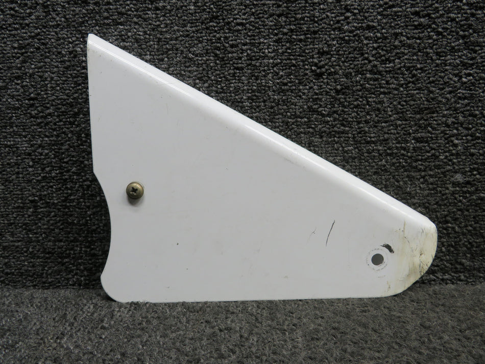 15065-003 (Use: 16669-001) Cirrus SR22 Flap Hinge Fairing Outbd