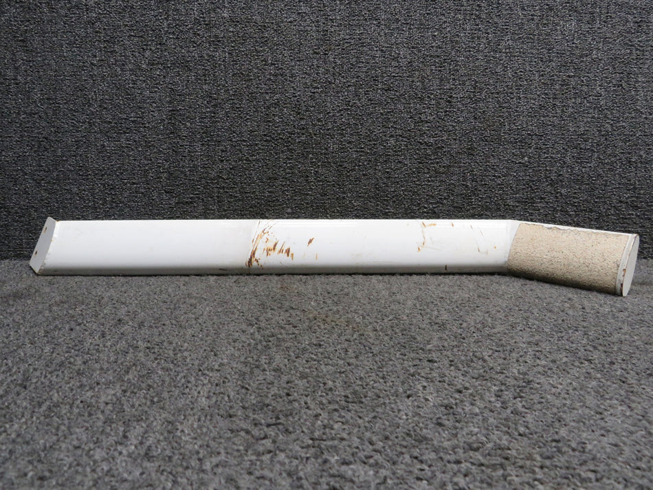 10689-001 (Use: 10689-009) Cirrus SR22 Fuselage Step Assembly LH (White)