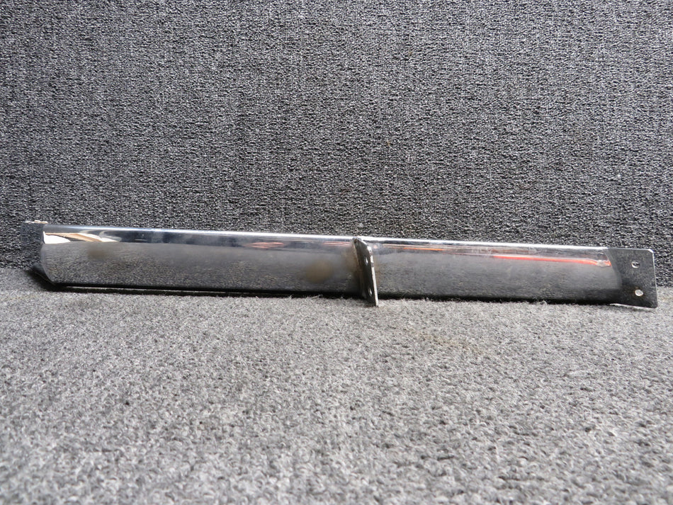 10689-003 (Use: 10689-007) Cirrus SR22 Step Assembly LH (Chrome)