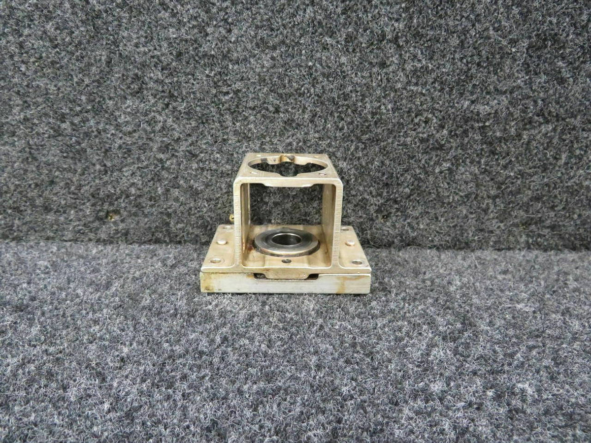 51268-000 / 54797-005 Piper PA-31T Control Cable Drum Bracket (C20) BAS Part Sales | Airplane Parts