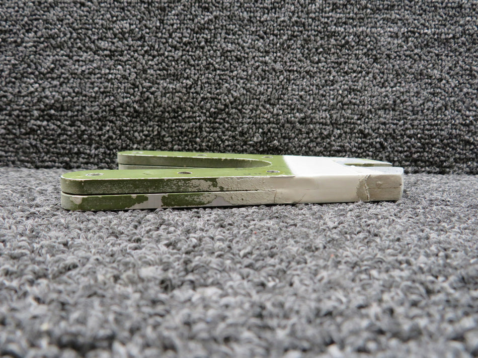 5522865-1 Cessna Citation II 550 Wing Trailing Edge Bearing Plate Assy LH & RH