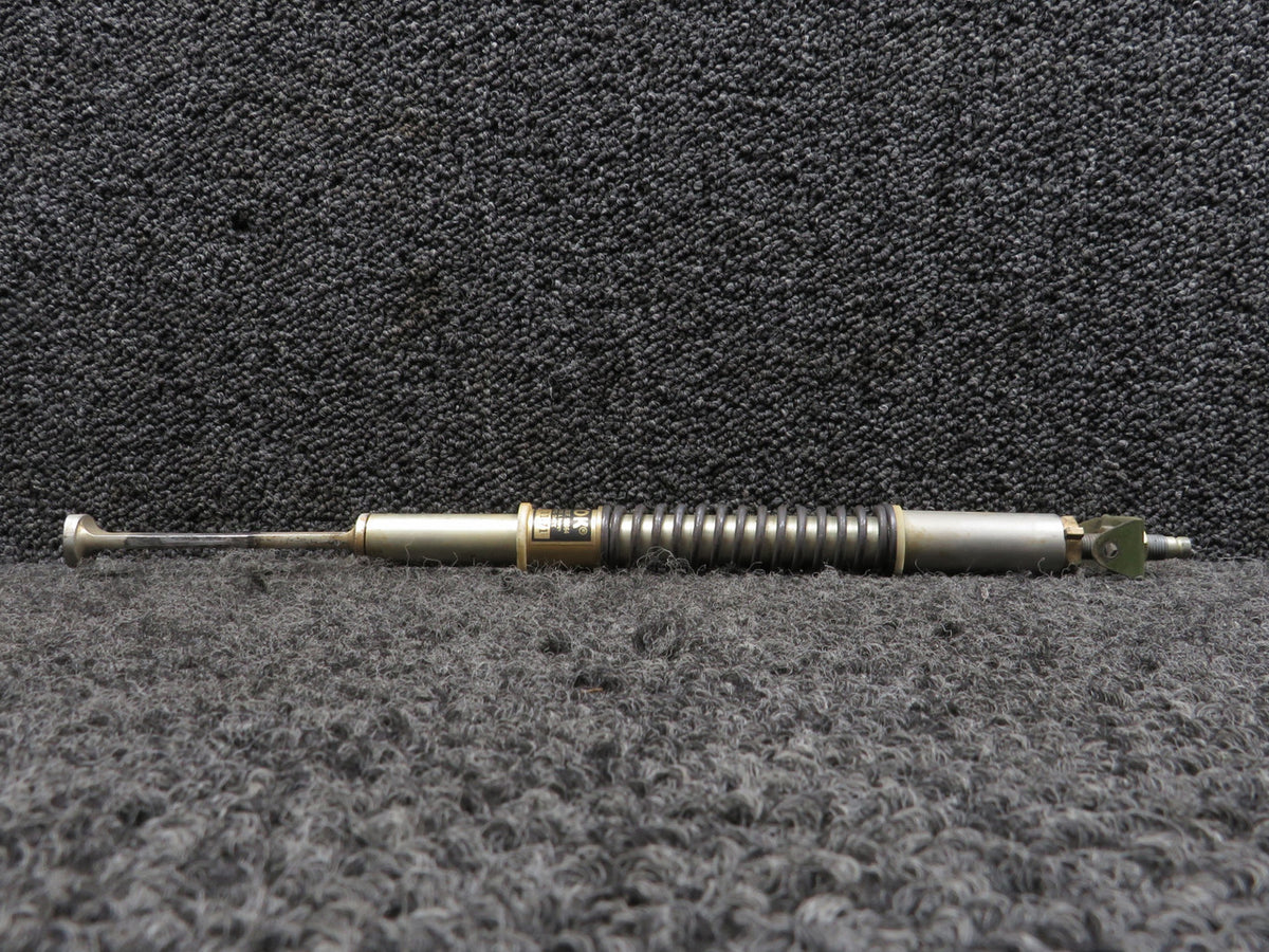 MO051326MC-17AS