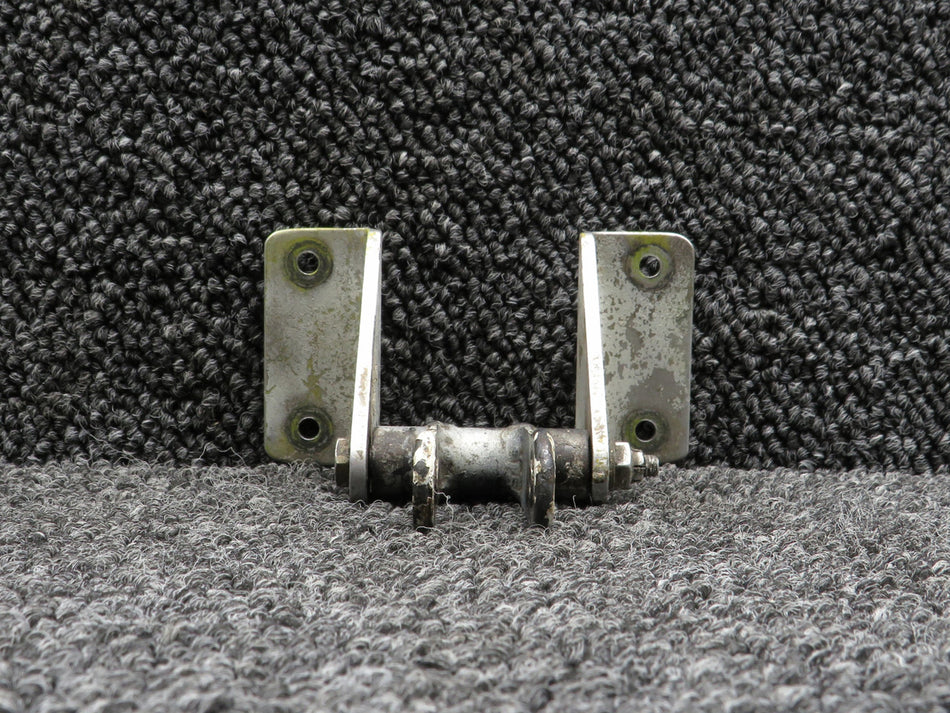 43224-000 Piper Elevator Trim Bracket with Arm