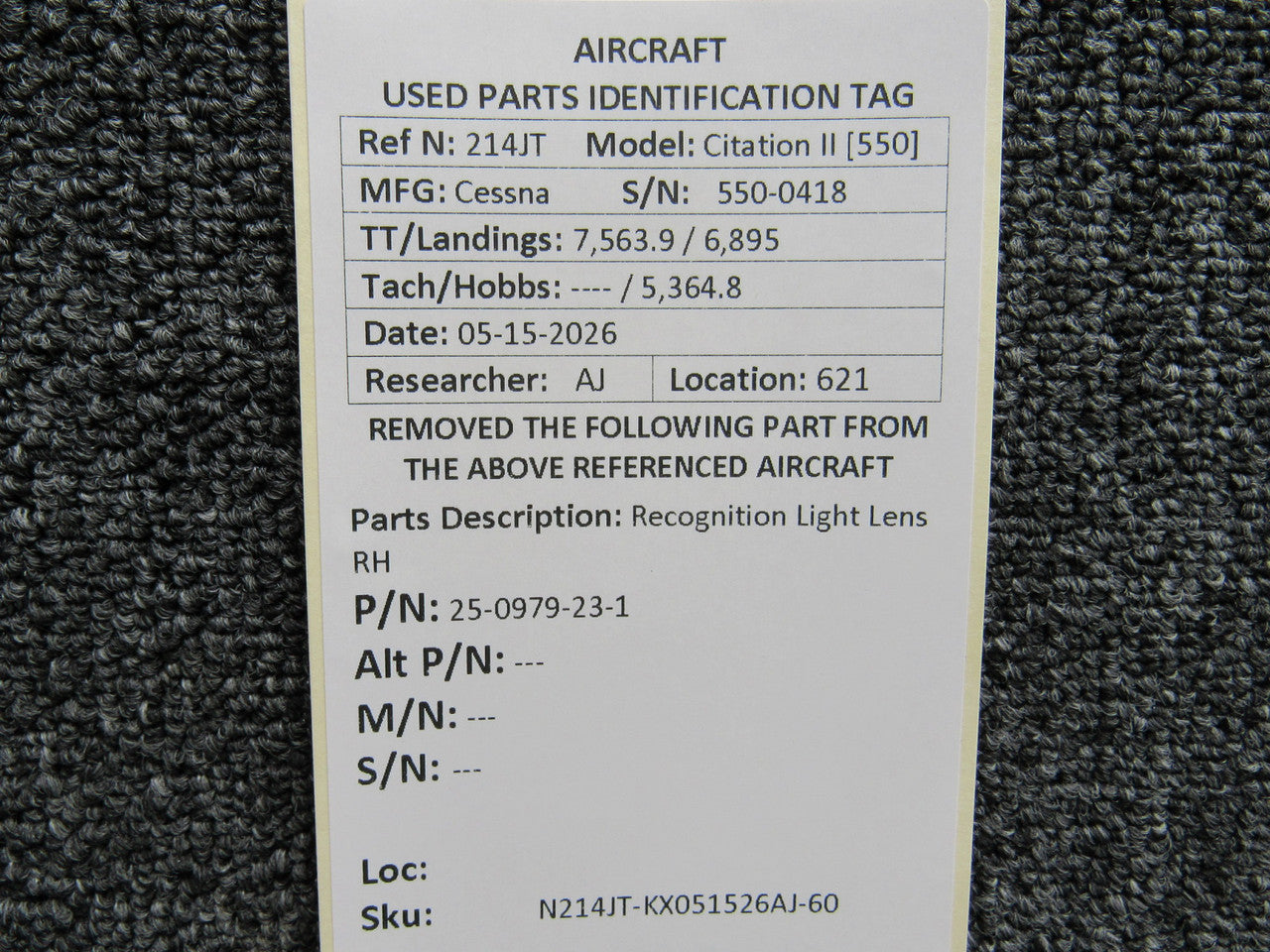 ハナページ 25-0979-23-1 Cessna Citation II 550 Recognition Light Lens RH