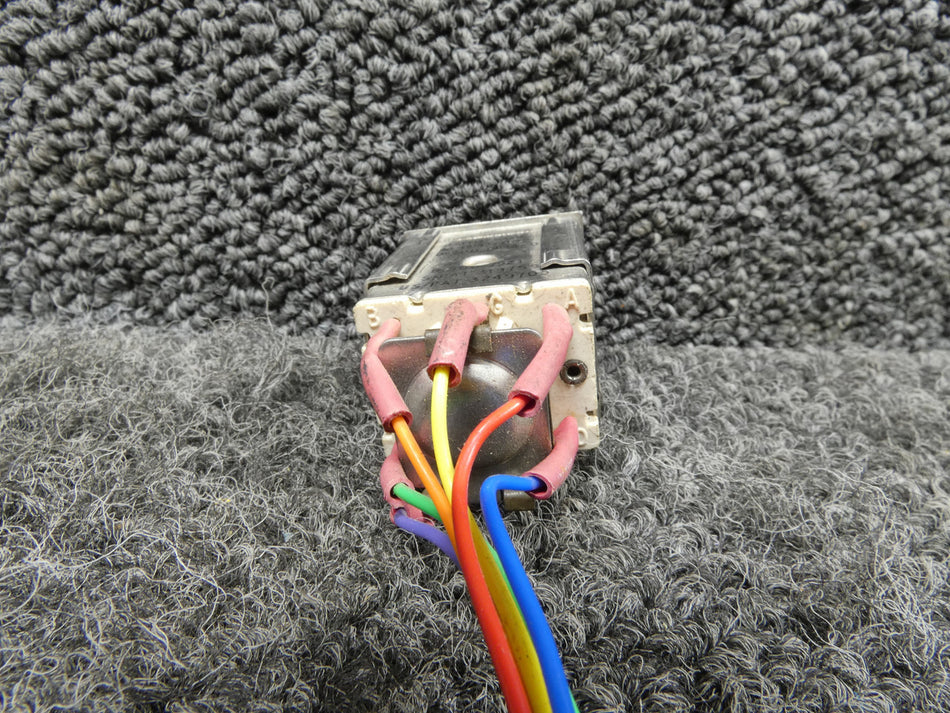 380-0843-002, 700-0843-002 Korry Annunciator Switch