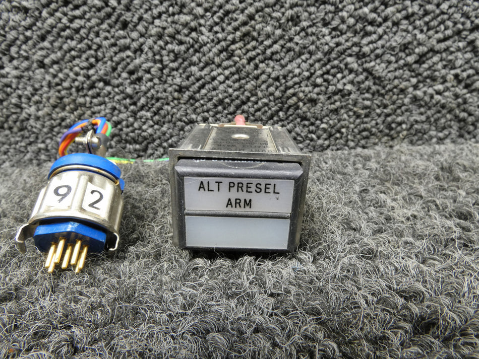 380-0843-002, 700-0843-002 Korry Annunciator Switch
