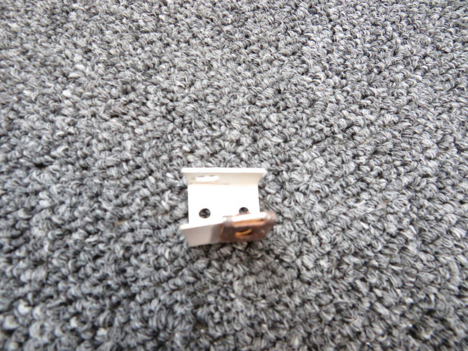0712304-1 Cessna Dorsal Fitting Forward