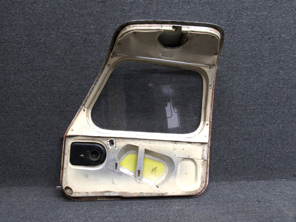 63047-007 Piper PA28-140 Cabin Door Assembly RH