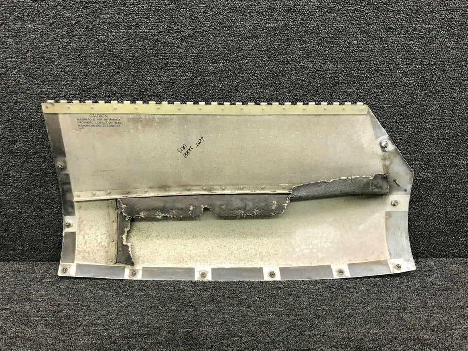 96-910012-66 Beech E55 Skin RH Fwd Door Cowling LH Inbd / RH Outbd