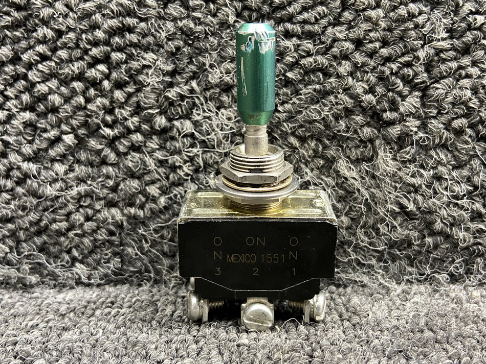 8906K2375 (Alt: 35-380053-29) Eaton Three Position Toggle Switch
