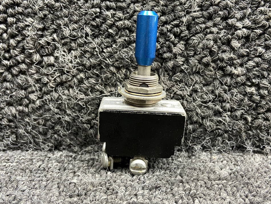 8906K1874 (Alt: 35-380053-19) Eaton Toggle On, Off Switch