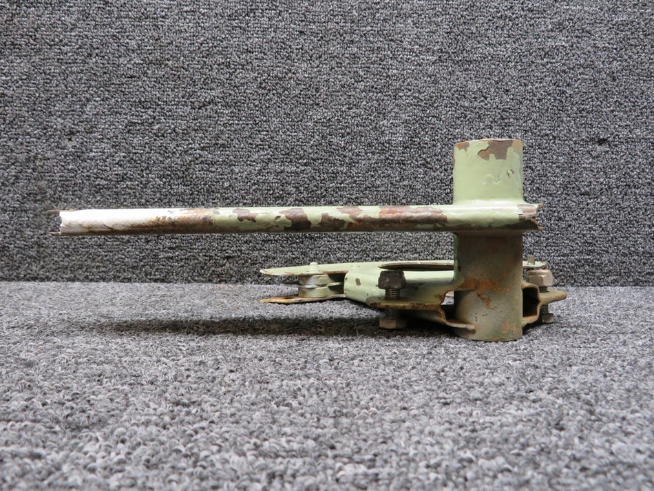 5565101-9 (Use: 5565101-27) Cessna Citation II Flap Control Bellcrank Assy LH