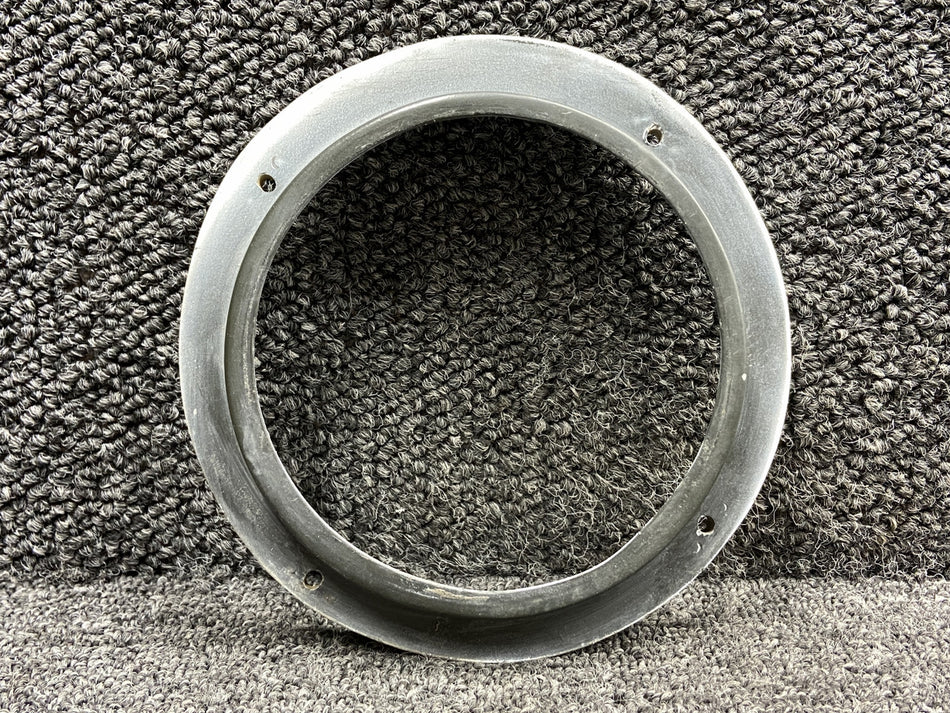 102-910057-12 Beechcraft G58 Landing Light Retainer RH