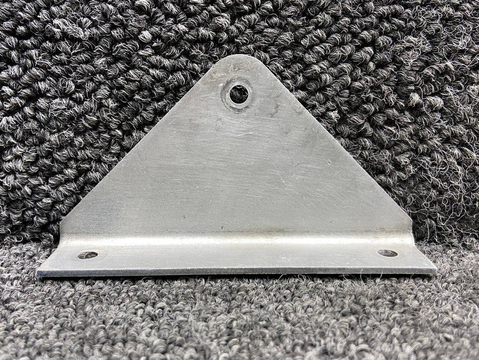 58-555046-1 Beechcraft G58 Air Conditioning Condenser Door Support Bracket