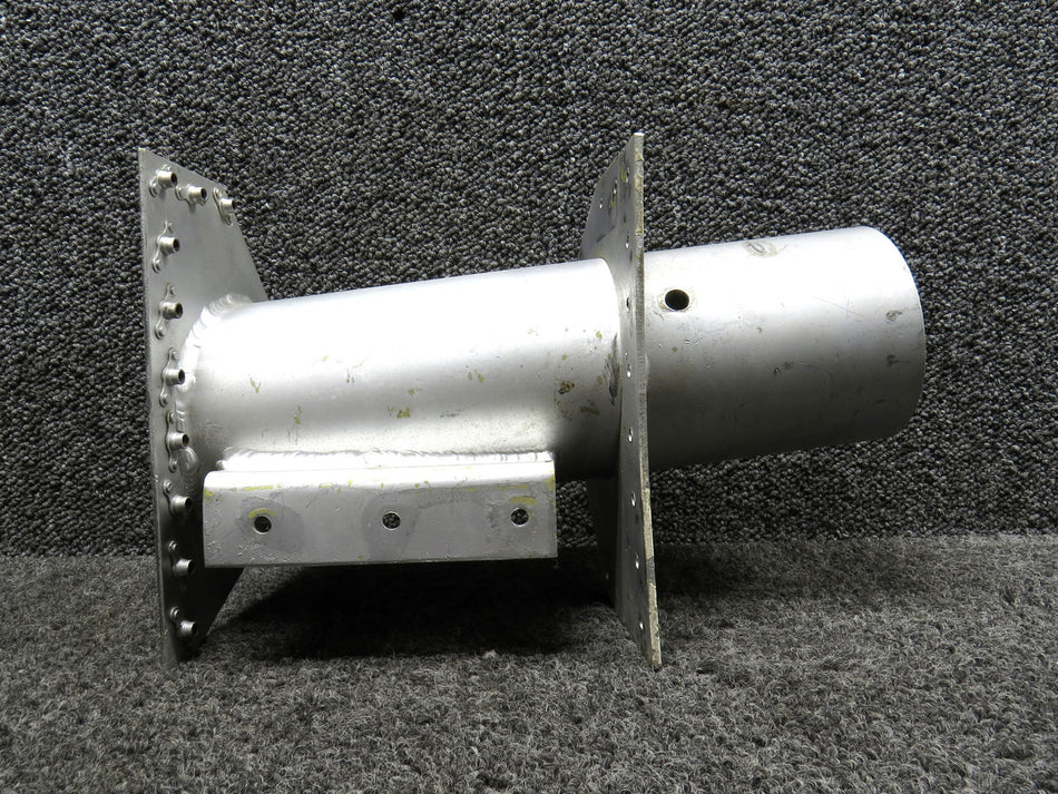 169-110000-462 Beech 19A Main Gear Weld Support Assembly RH