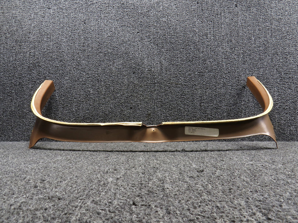 0500210-39 Cessna 172G Rear Window Upper Molding