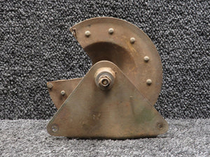 0760612-1 Cessna 150G Flap Drive Pulley Assembly RH