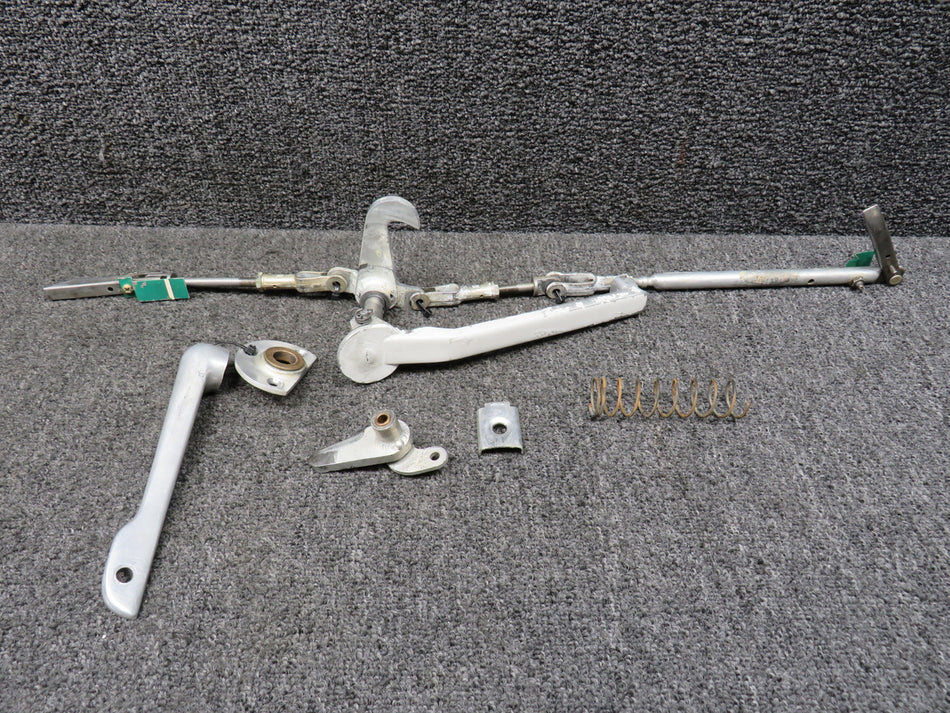 5111525-2, 5111559-2, 5111517-5 Cessna 414 Upper Cabin Door Latch Set
