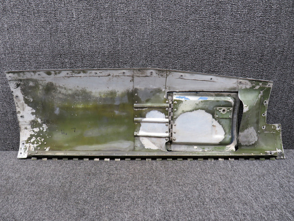 0851170-203 (Use: 0851170-216) Cessna 414 Lower Cowl Panel Inboard RH