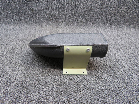 0513386-10  Cessna 172S Nozzle Assembly Defroster RH BAS Part Sales | Airplane Parts