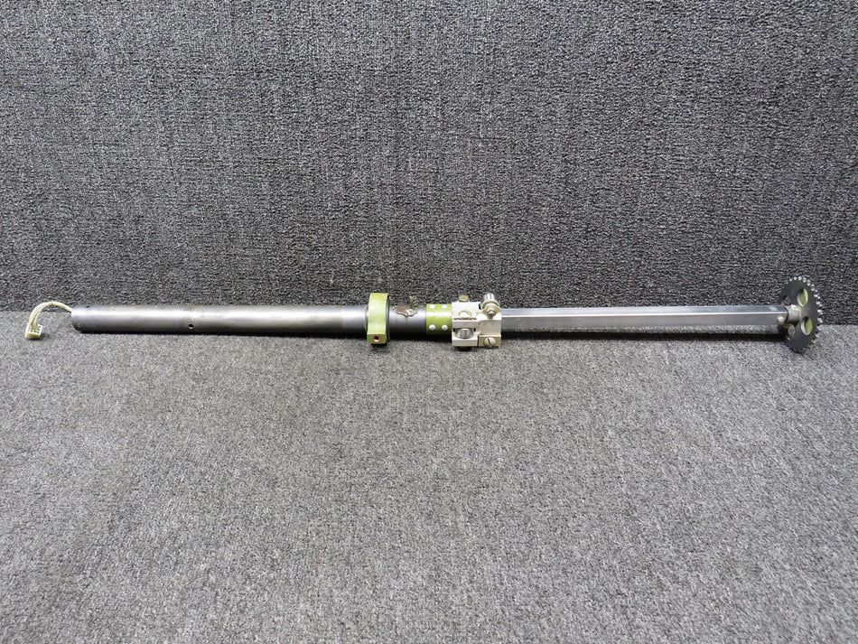 5015015-6, 5015035-4 Cessna 414 Control Tube with Sprocket Assembly LH or RH