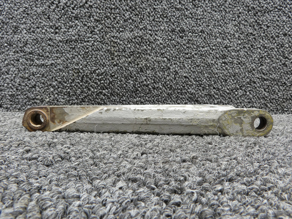 016A-39264-5 Mitsubishi MU2 Lower Torque Link