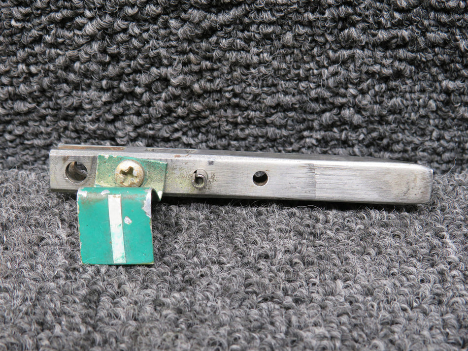 5111545-5 Cessna 414 Lower Cabin Door Latch Pin with Indicator (Center)