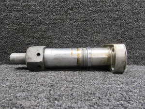 0541124, 0441130-2 Cessna 150F Main Landing Gear Axle with Nut